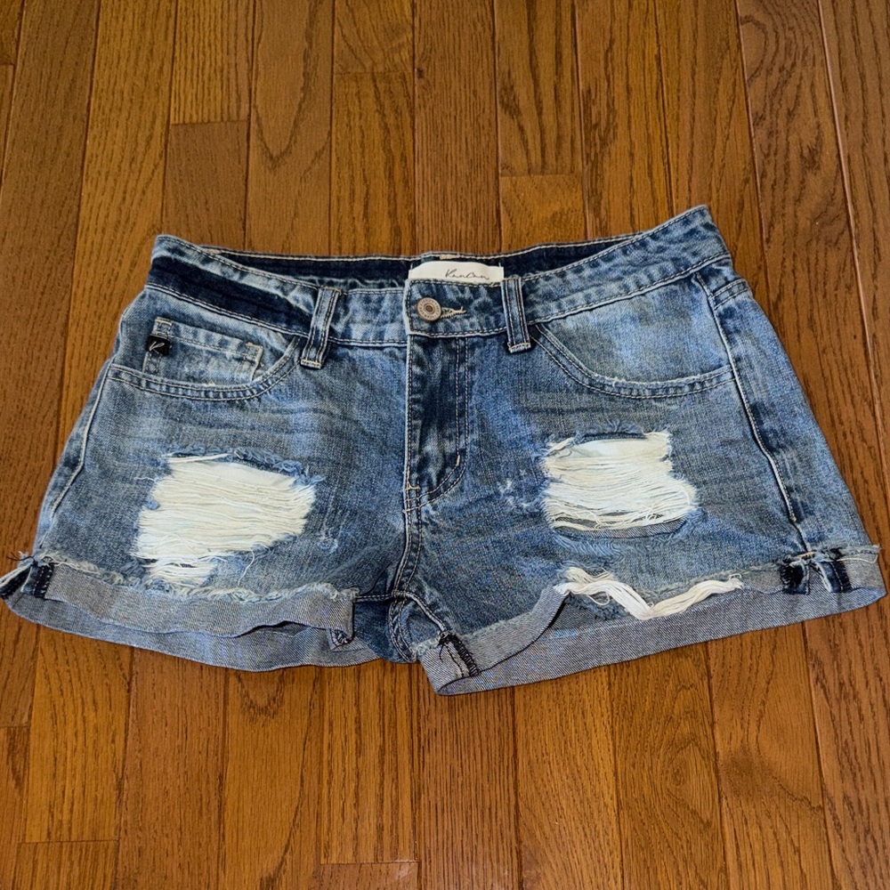 KanCan Light Wash Distressed Rolled-Hem Denim Shorts
